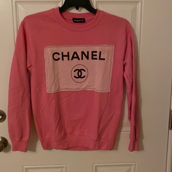 Designer ish chanel sweatshirt clearance